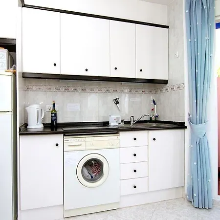 Marina Apartamento 412 Appartement *